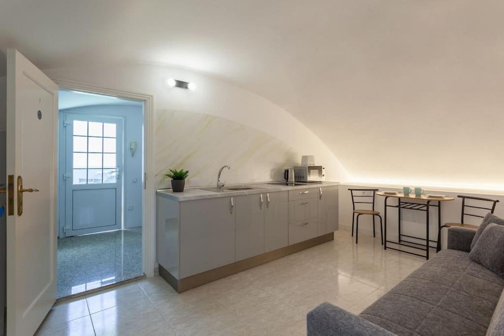 Villa Marlenghi With Private Pool San Bartolomé Εξωτερικό φωτογραφία