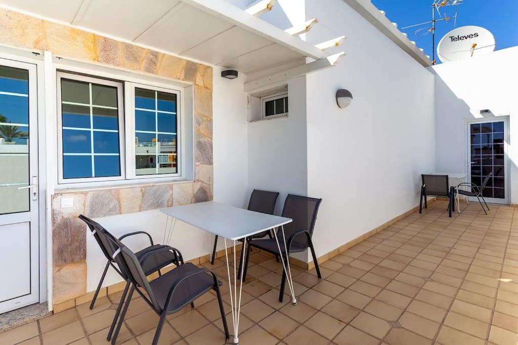 Villa Marlenghi With Private Pool San Bartolomé Εξωτερικό φωτογραφία